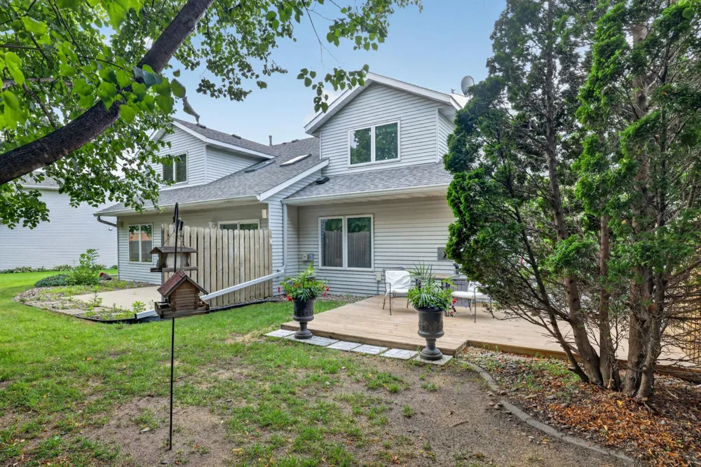 2408 Viola Heights Drive NE Rochester, MN 55906