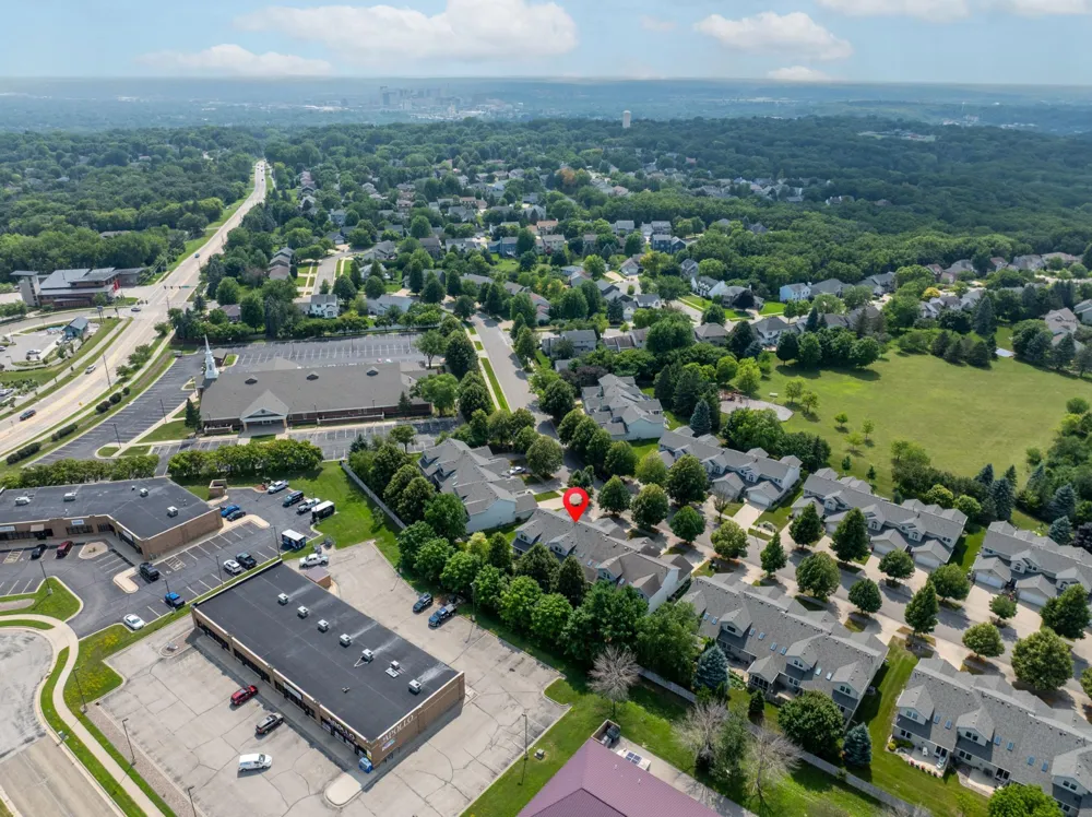 2408 Viola Heights Drive NE Rochester, MN 55906