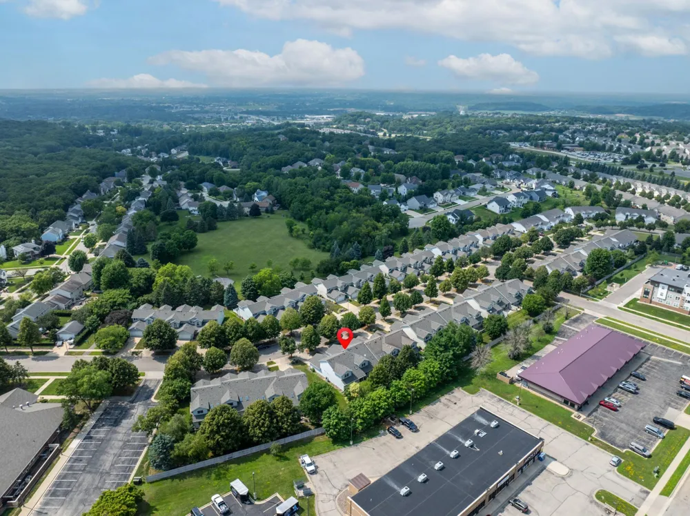 2408 Viola Heights Drive NE Rochester, MN 55906