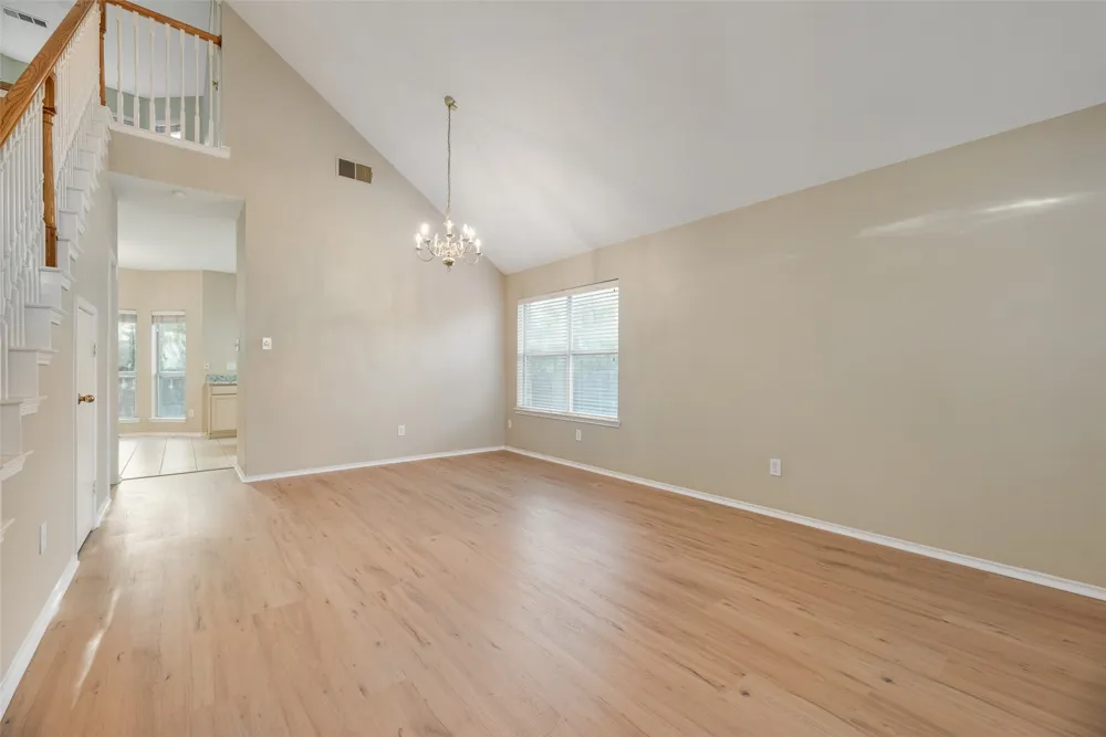 2209 Norwich Place Carrollton, TX 75006