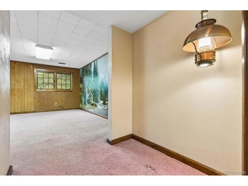 1610 S Arbutus Place Denver, CO 80228