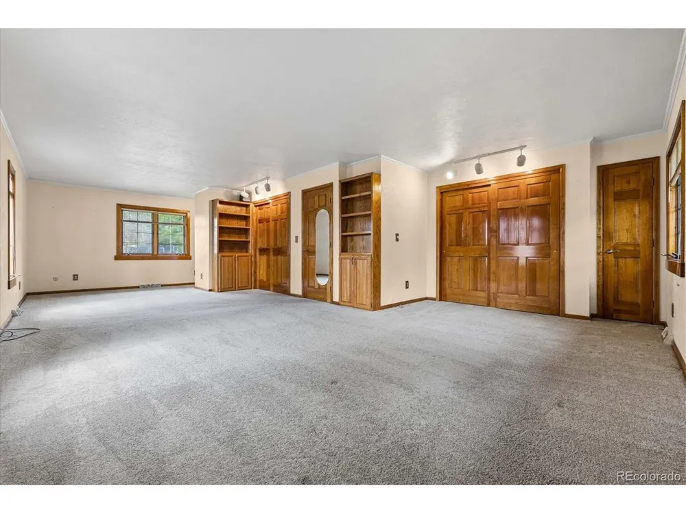 1610 S Arbutus Place Denver, CO 80228