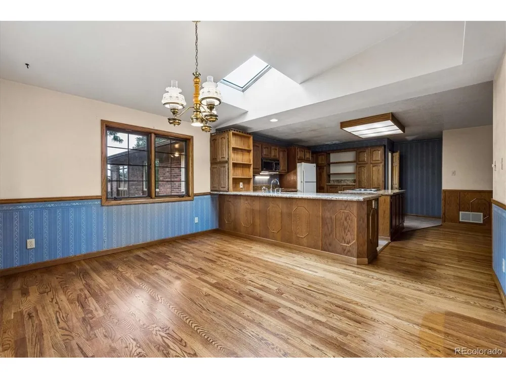 1610 S Arbutus Place Denver, CO 80228