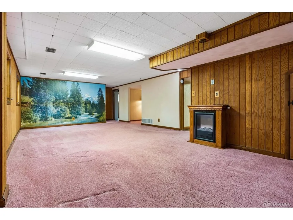 1610 S Arbutus Place Denver, CO 80228