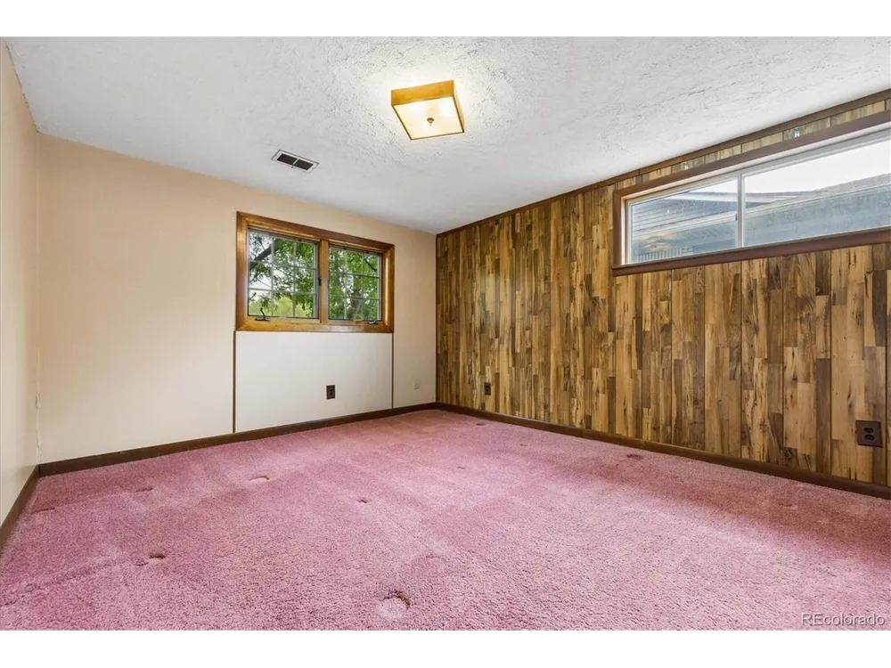 1610 S Arbutus Place Denver, CO 80228