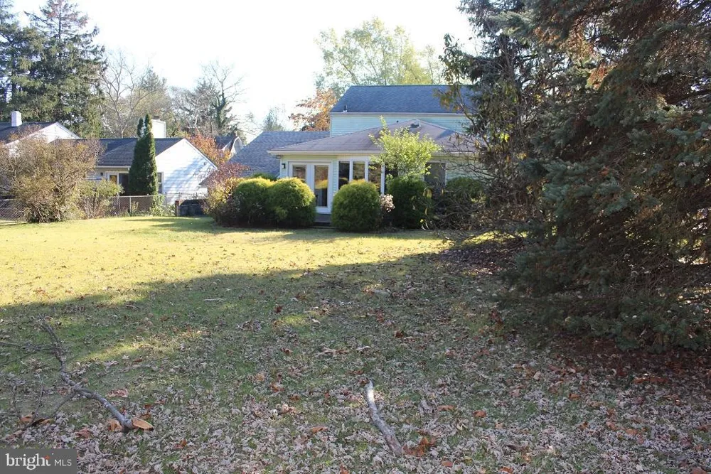 319 VILLANOVA ROAD Glassboro, NJ 08028