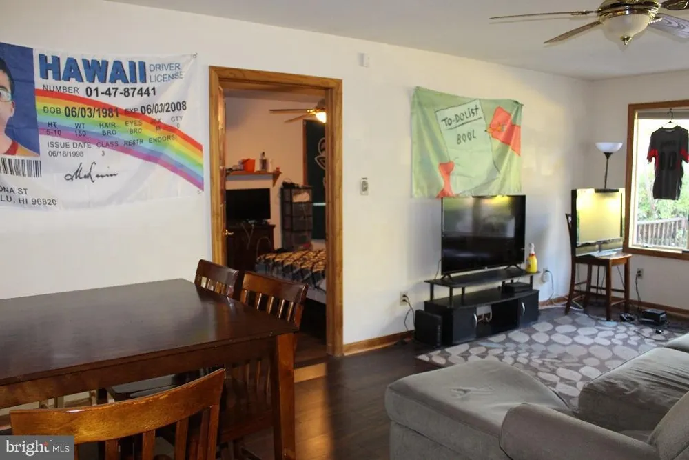 319 VILLANOVA ROAD Glassboro, NJ 08028