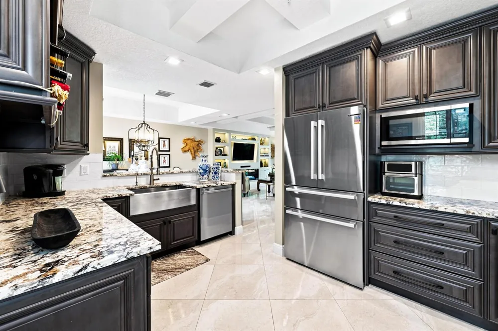 2486 SAN PIETRO CIRCLE Palm Beach Gardens, FL 33410