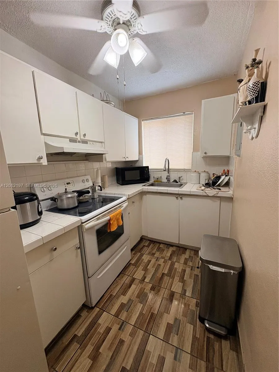 1125 SE 9th Ave #2 Hialeah, FL 33010