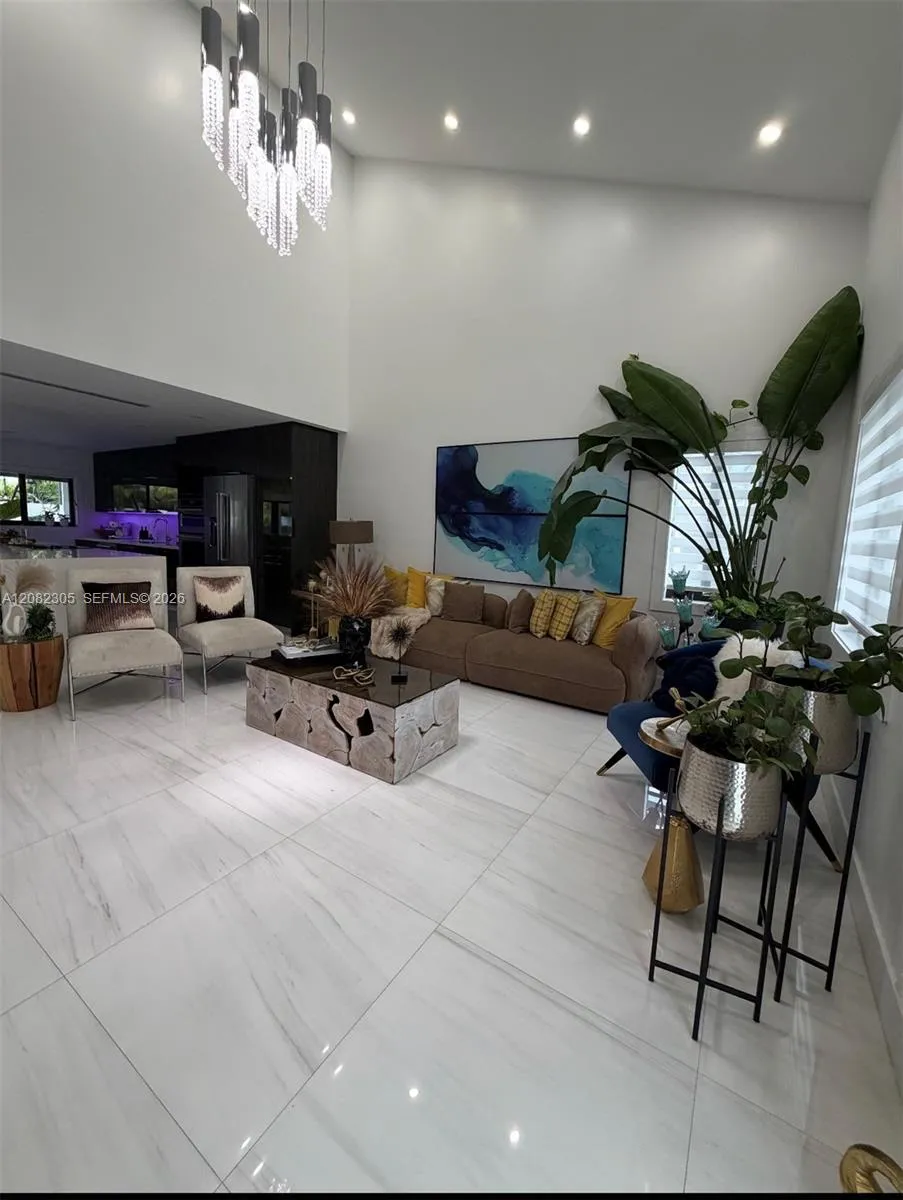 9873 SW 154th Ct Miami, FL 33196