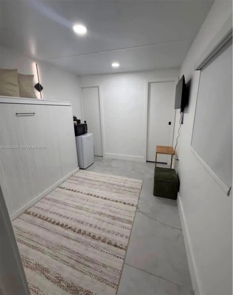 9873 SW 154th Ct Miami, FL 33196