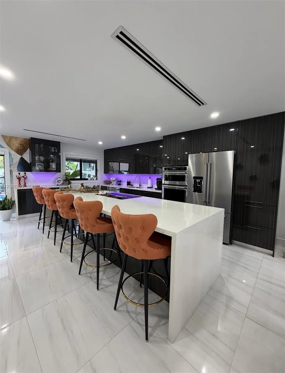 9873 SW 154th Ct Miami, FL 33196