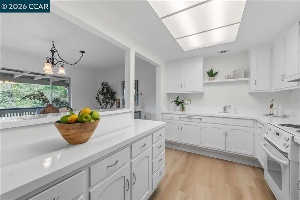 1200 Oakmont Dr #3 Walnut Creek, CA 94595