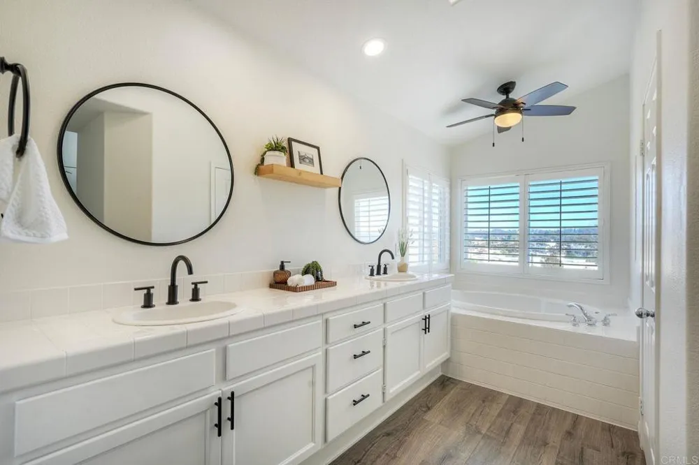 2424 Papyrus Ct. Oceanside, CA 92054