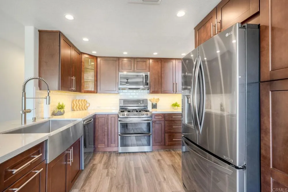 2424 Papyrus Ct. Oceanside, CA 92054