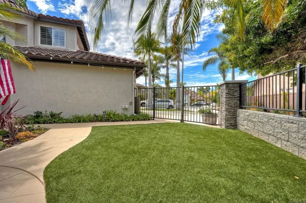 2424 Papyrus Ct. Oceanside, CA 92054