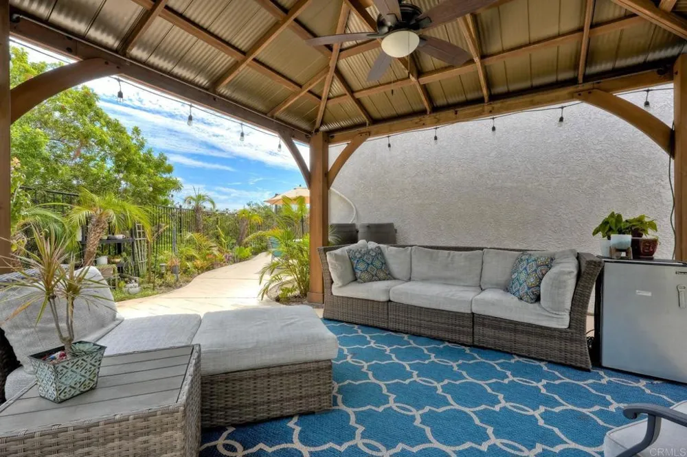 2424 Papyrus Ct. Oceanside, CA 92054