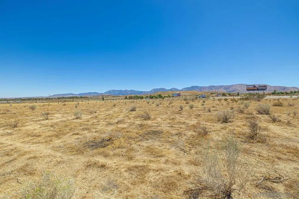 Pearblossom Highway Pearblossom, CA 93553