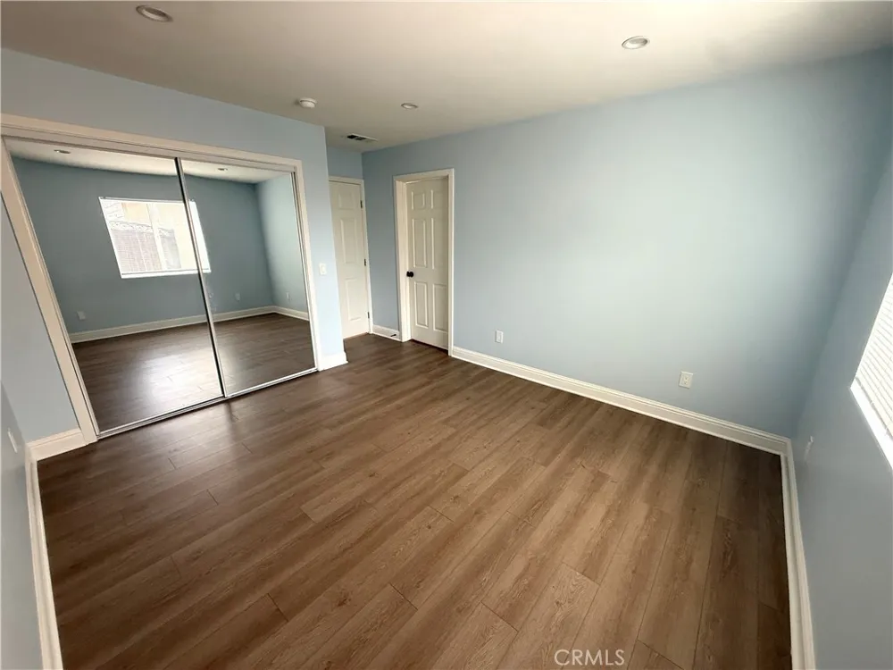 1334 W 65th Street Los Angeles, CA 90044