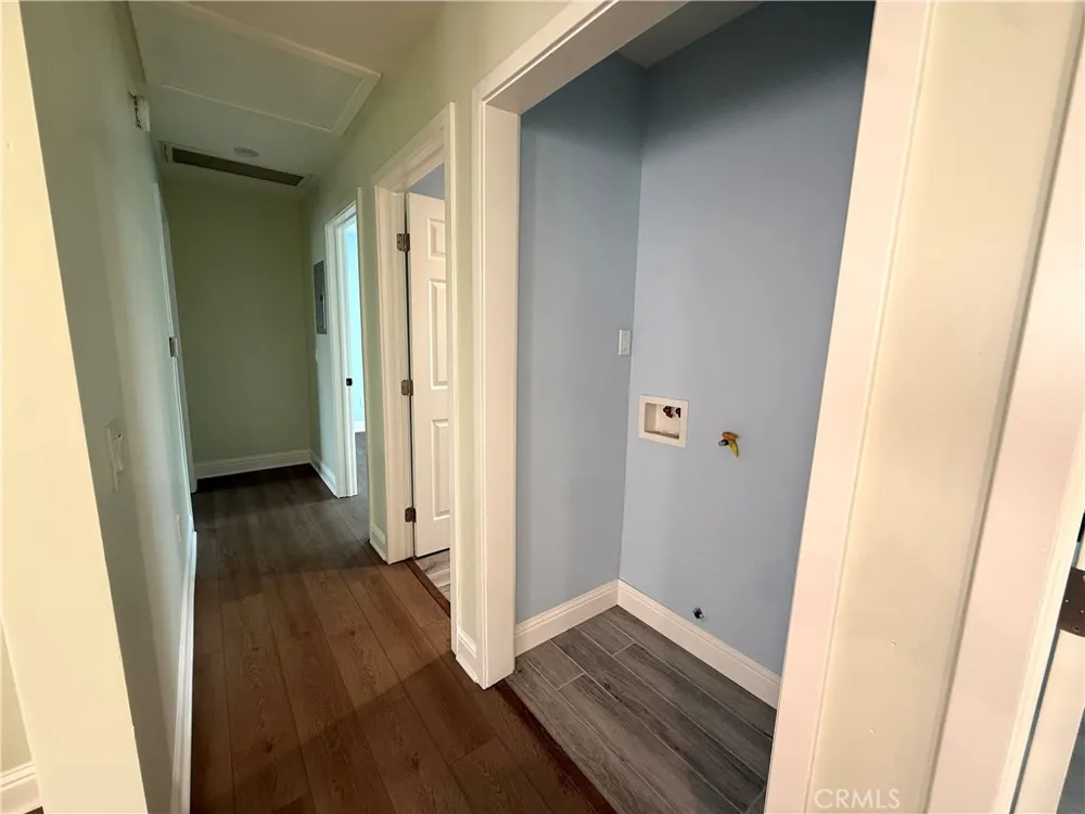 1334 W 65th Street Los Angeles, CA 90044