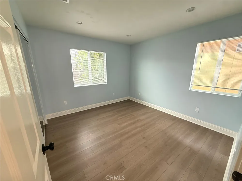 1334 W 65th Street Los Angeles, CA 90044