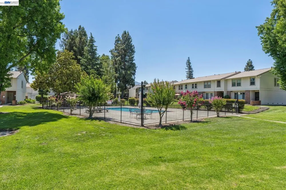 1814 Wildbrook Ct #C Concord, CA 94521