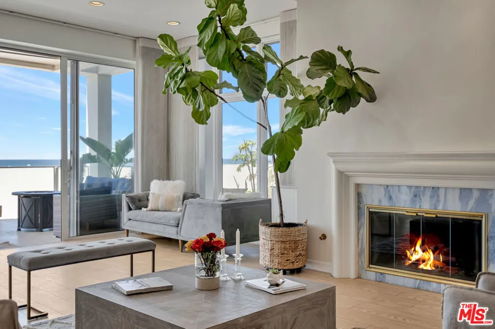 1351 Palisades Beach Road #200 Santa Monica, CA 90401