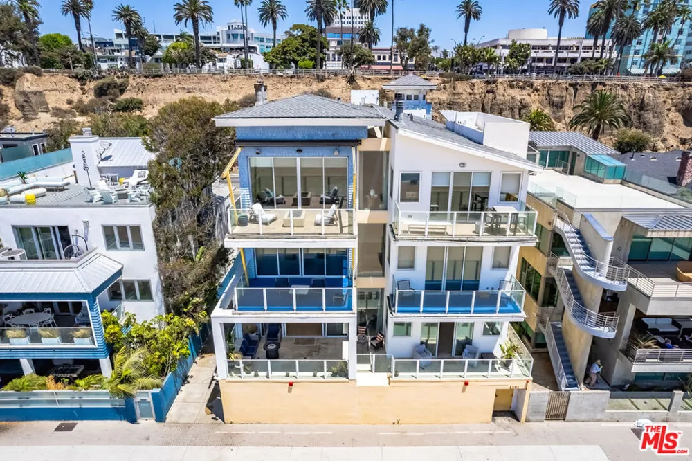 1351 Palisades Beach Road #200 Santa Monica, CA 90401
