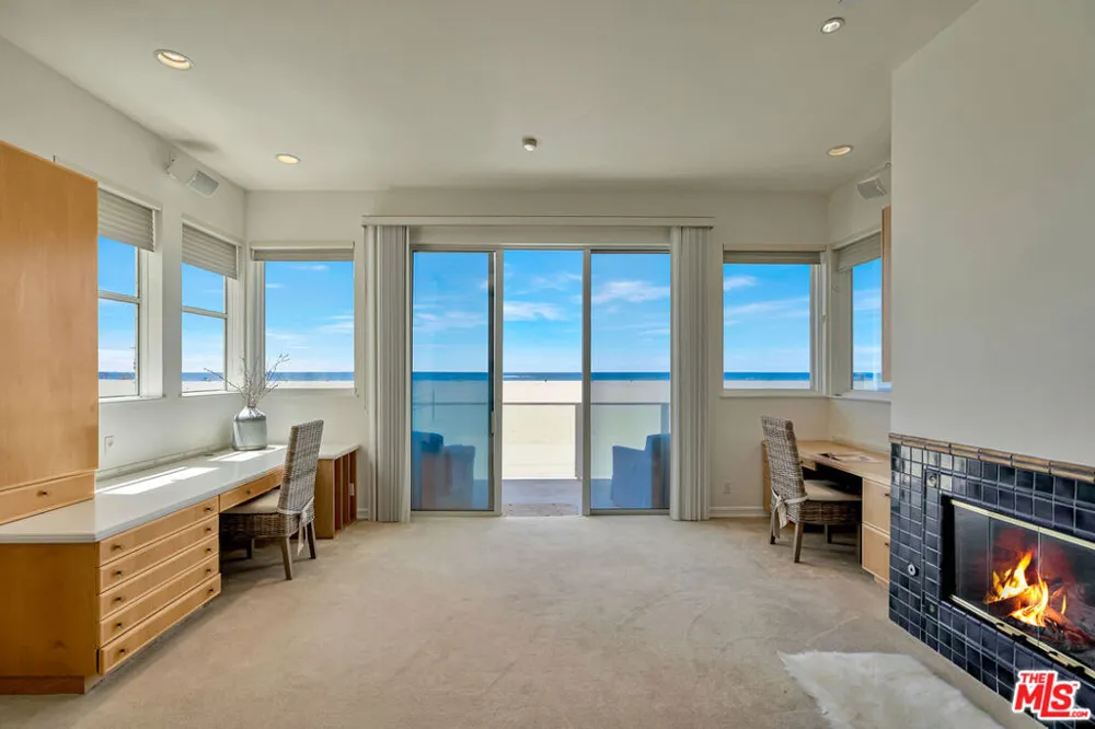 1351 Palisades Beach Road #200 Santa Monica, CA 90401