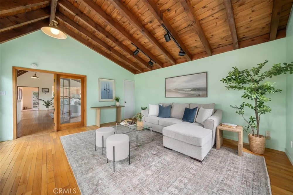 1050 Pismo Ave Los Osos, CA 93402