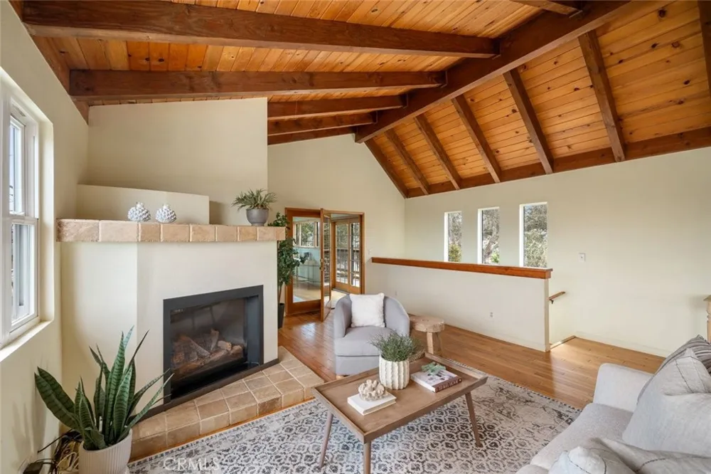1050 Pismo Ave Los Osos, CA 93402