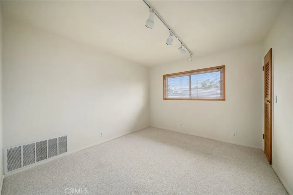 1050 Pismo Ave Los Osos, CA 93402