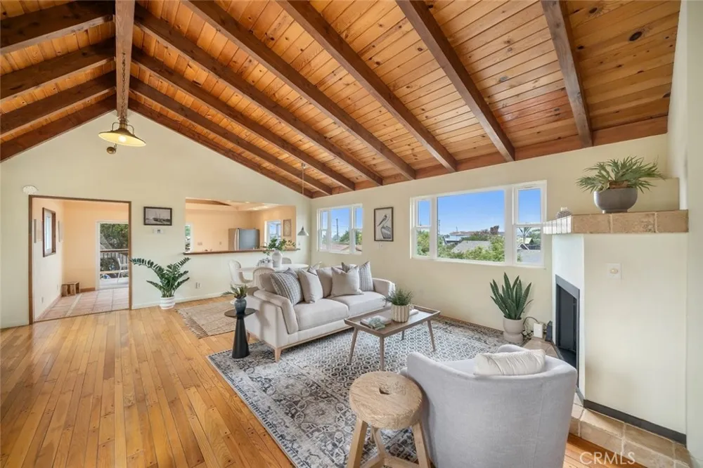 1050 Pismo Ave Los Osos, CA 93402