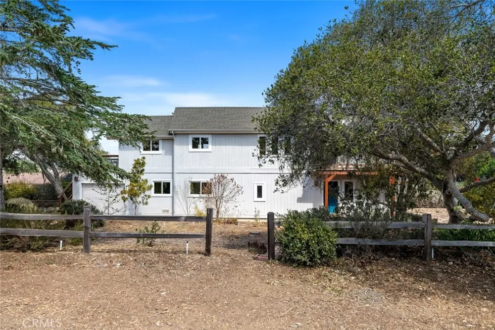 1050 Pismo Ave Los Osos, CA 93402