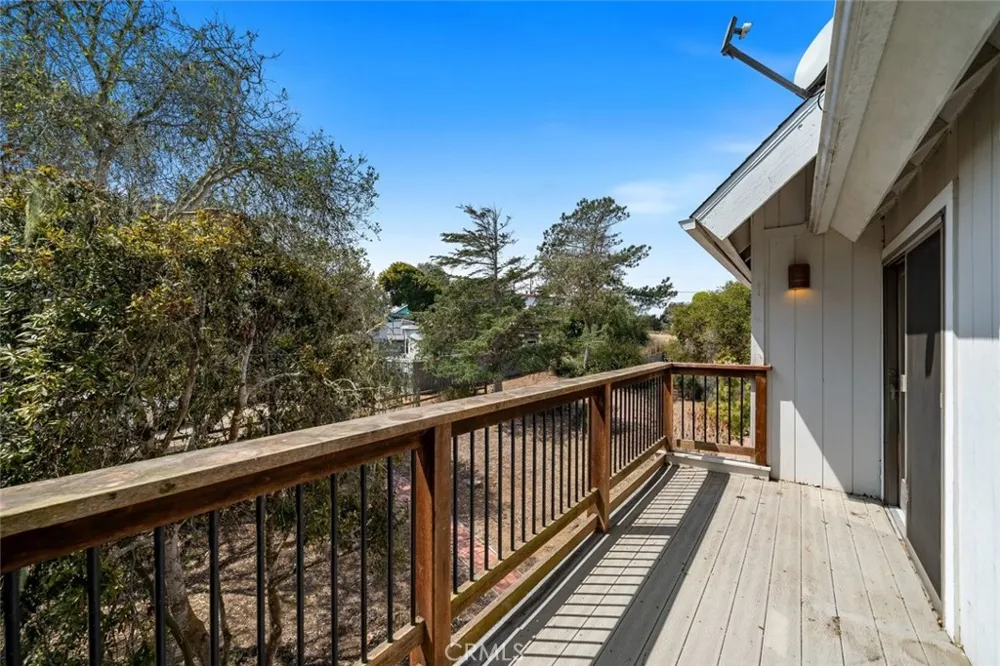 1050 Pismo Ave Los Osos, CA 93402