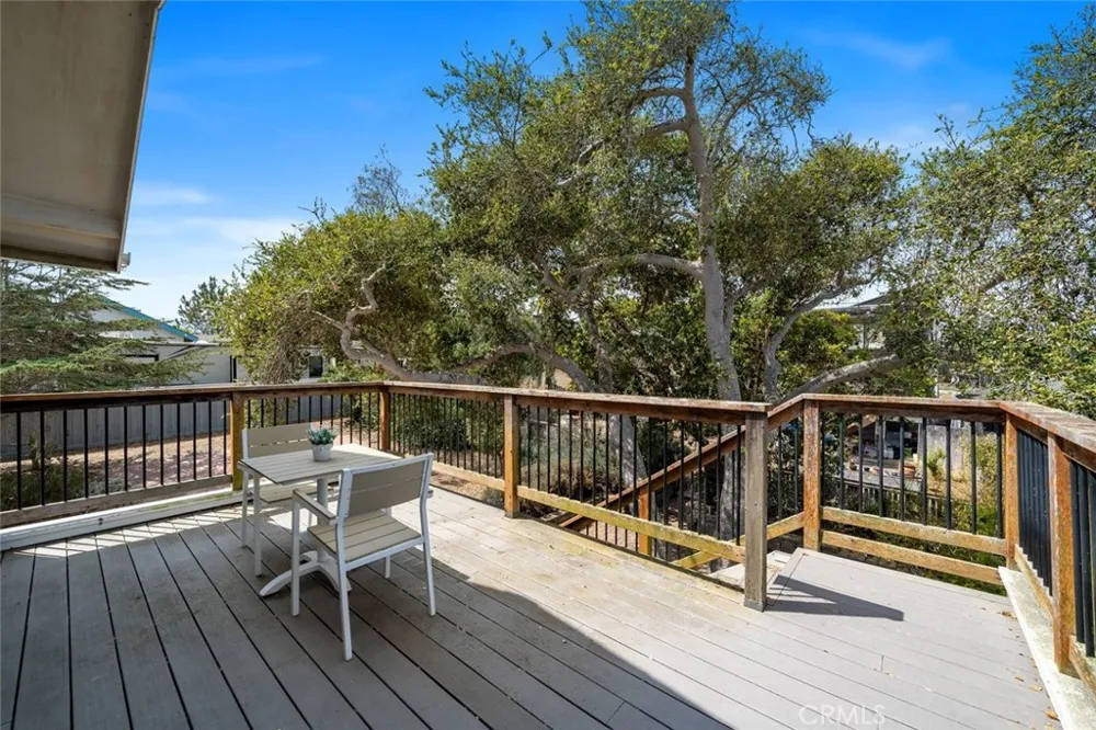 1050 Pismo Ave Los Osos, CA 93402