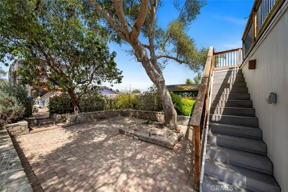 1050 Pismo Ave Los Osos, CA 93402