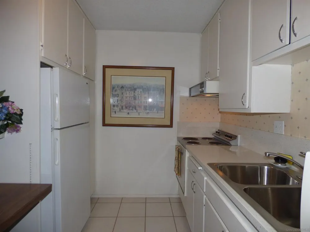 1645 Emerald Street #2C San Diego, CA 92109