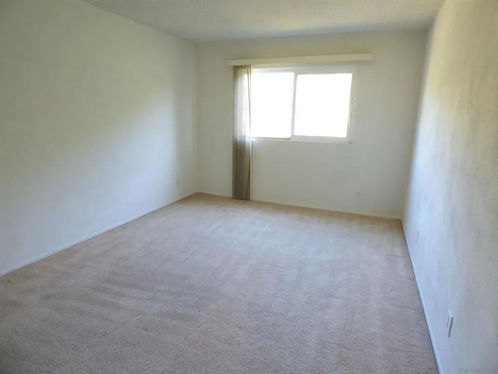 1645 Emerald Street #2C San Diego, CA 92109