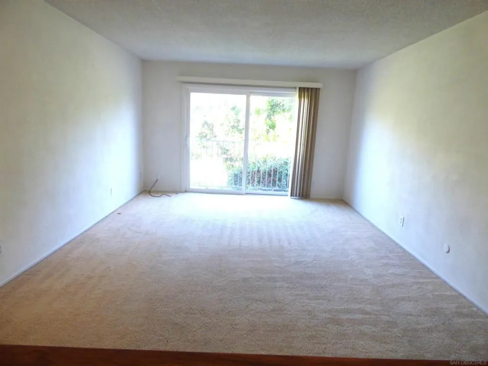 1645 Emerald Street #2C San Diego, CA 92109