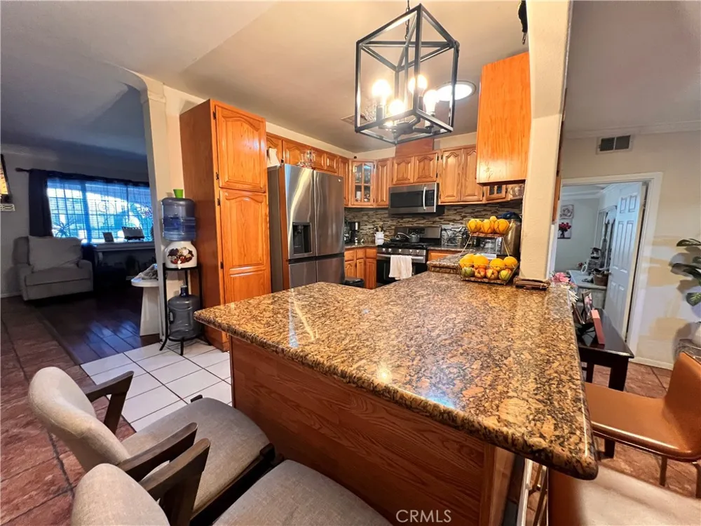 4815 Olanda Lynwood, CA 90262