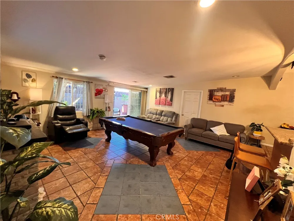 4815 Olanda Lynwood, CA 90262