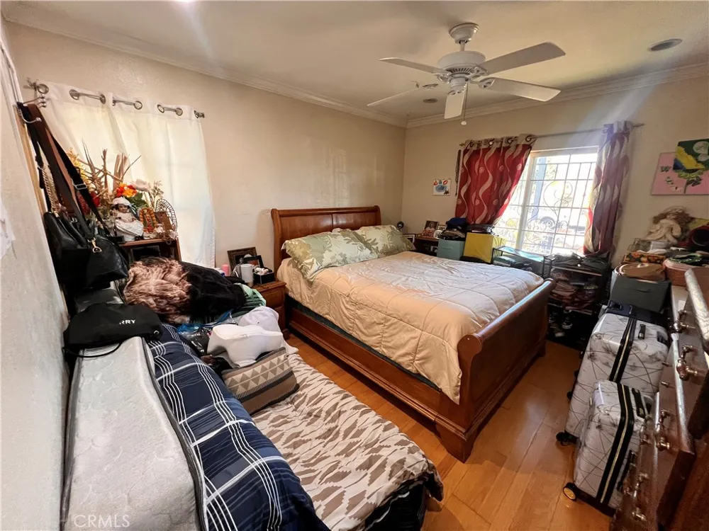 4815 Olanda Lynwood, CA 90262