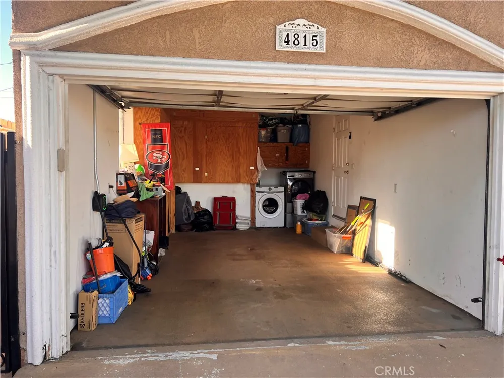 4815 Olanda Lynwood, CA 90262