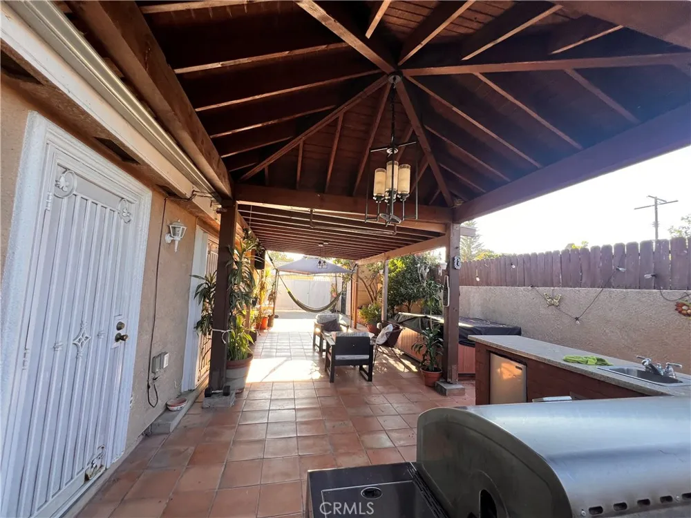 4815 Olanda Lynwood, CA 90262