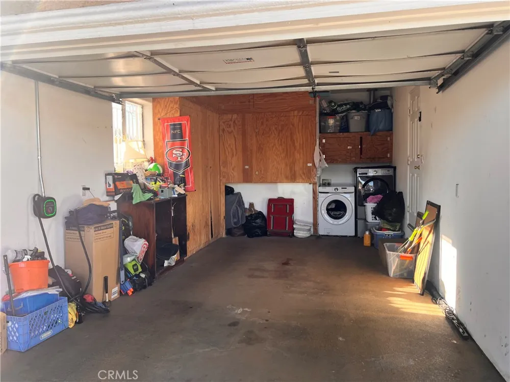 4815 Olanda Lynwood, CA 90262