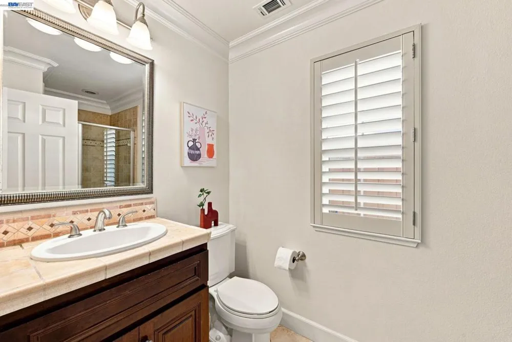 4568 Martin St Union City, CA 94587
