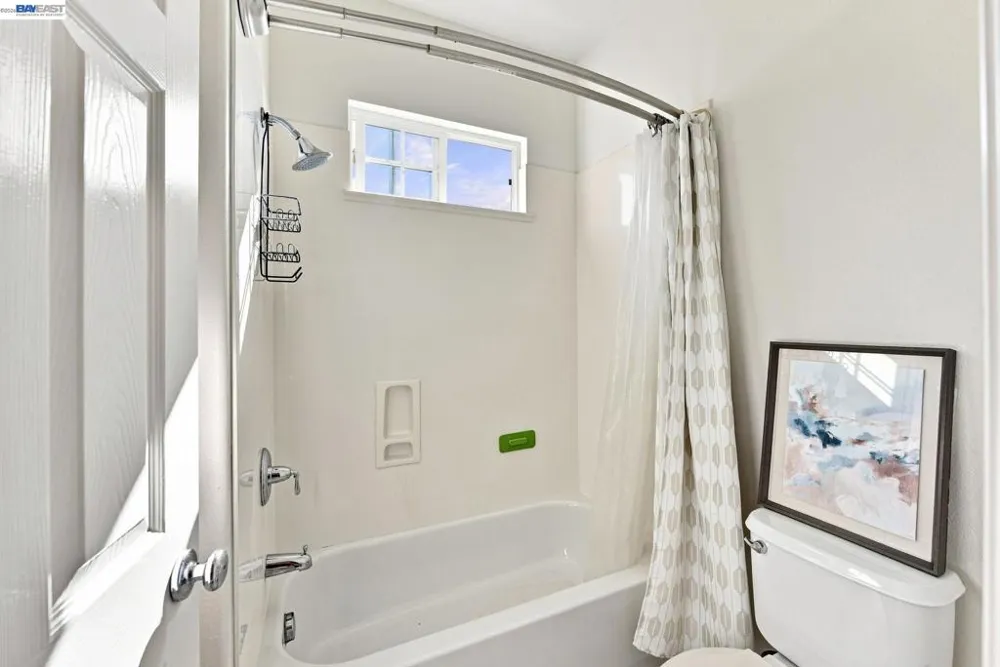 4568 Martin St Union City, CA 94587