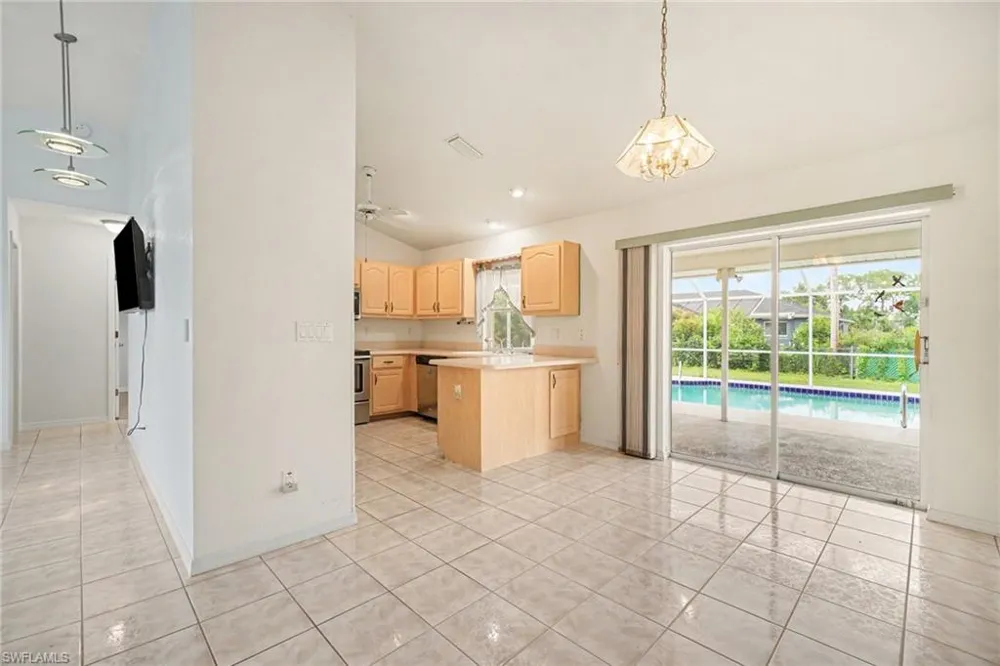511 Trafalgar Parkway Cape Coral, FL 33991