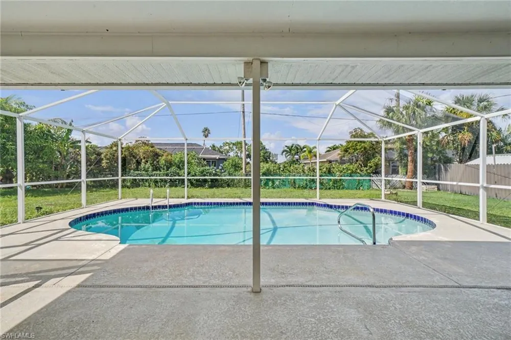 511 Trafalgar Parkway Cape Coral, FL 33991